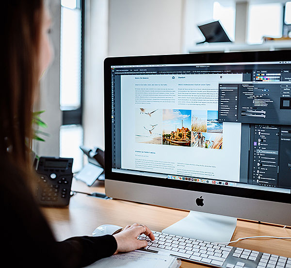 Grafikdesigner (m/w/d) Grafikdesigner (m/w/d)